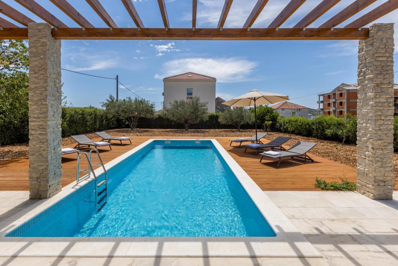 Villa Trogir Luaran gambar